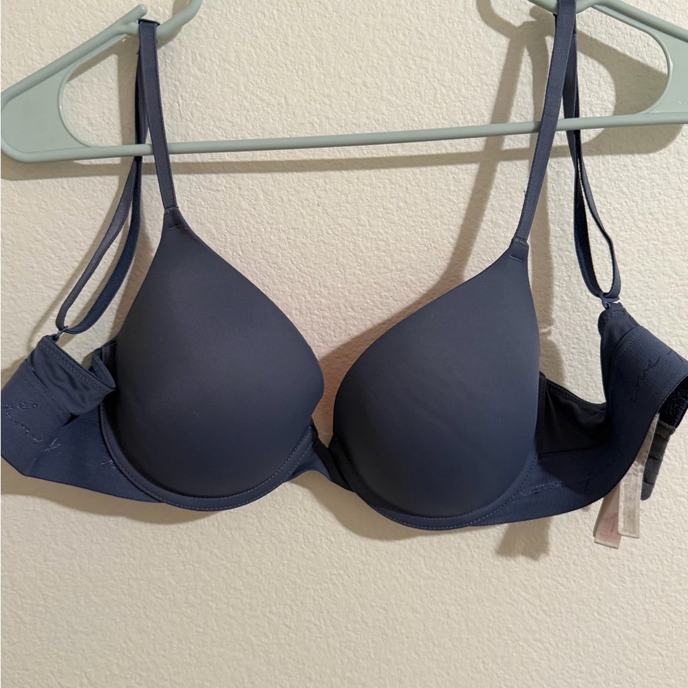 PINK Victoria's Secret Deep Blue Bra